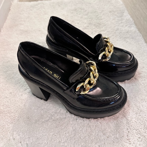 Platform Loafers - Picture 2 of 4